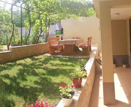 Apartment Oliva