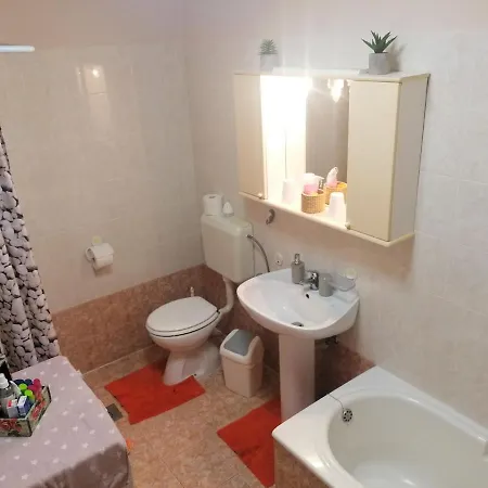Oliva Apartment *