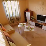 Oliva Apartment